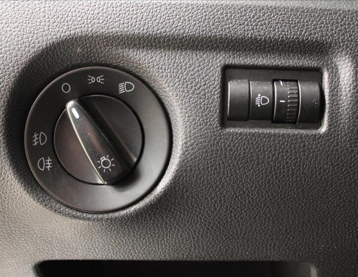 Škoda Roomster 16