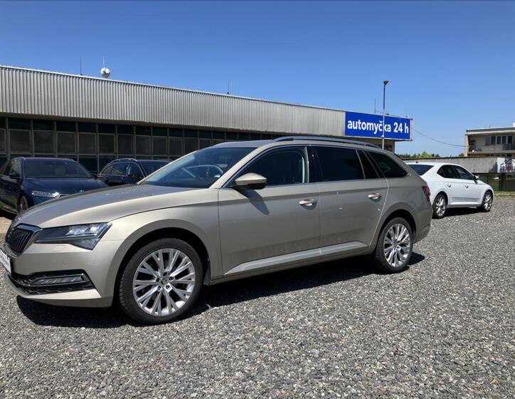 Škoda Superb 2