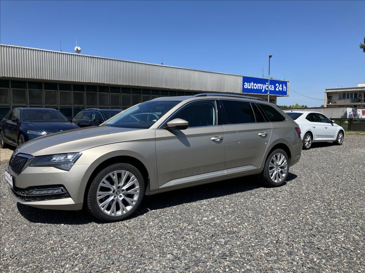 Škoda Superb