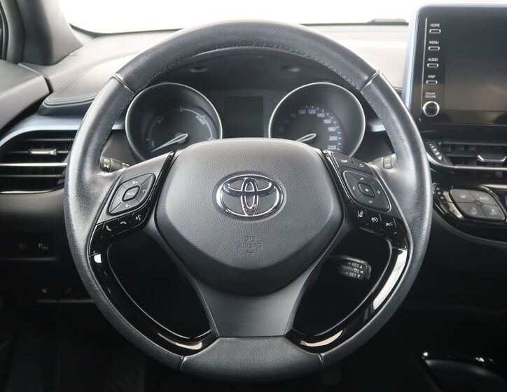 Toyota C-HR 15