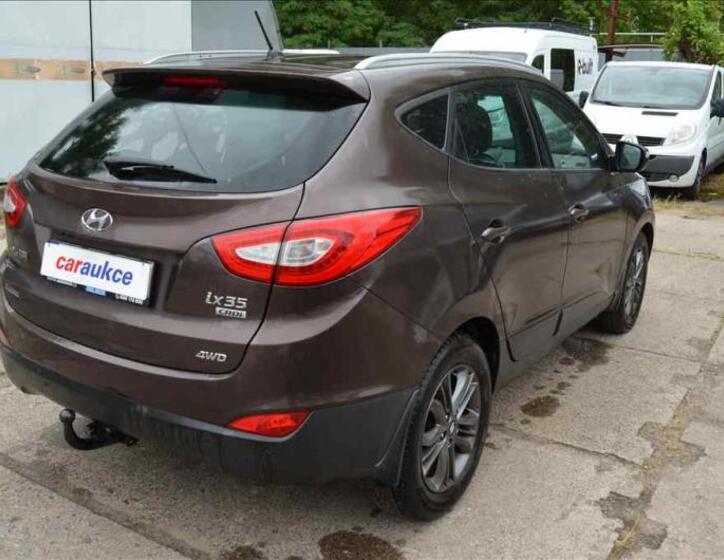 Hyundai ix35 4