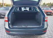 Škoda Superb 9