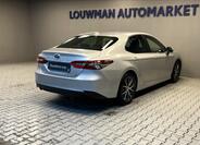Toyota Camry 2