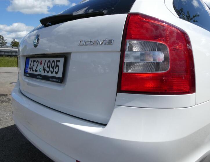 Škoda Octavia 9