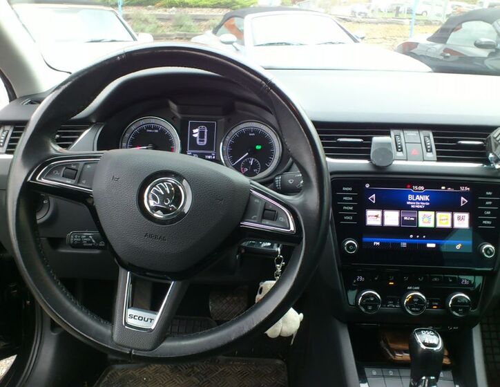 Škoda Octavia 10