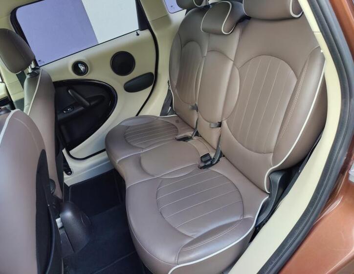 Mini Countryman 16
