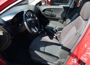 KIA Ceed 8