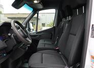 Mercedes-Benz Sprinter 12