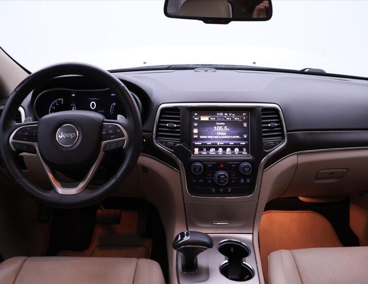 Jeep Grand Cherokee 32