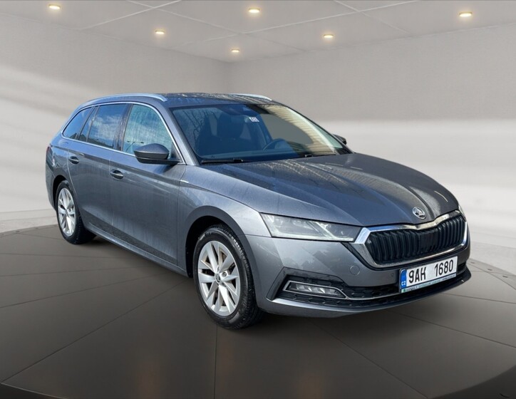 Škoda Octavia 1