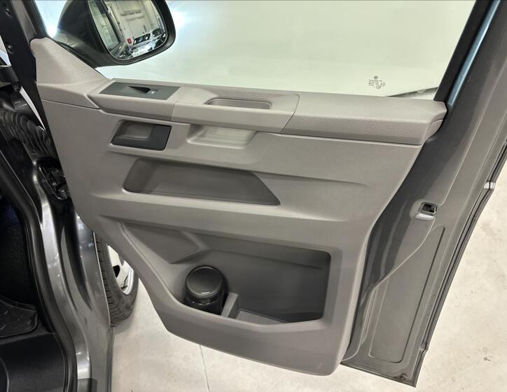 Volkswagen Transporter 23