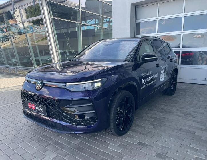 Volkswagen Tayron 1
