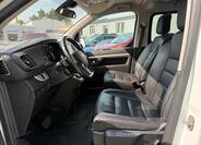 Toyota ProAce 8