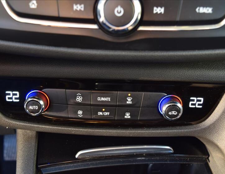Opel Insignia 42