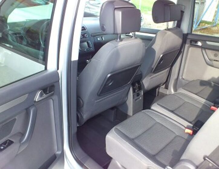 Volkswagen Touran 9