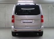 Toyota ProAce 6