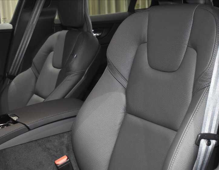 Volvo V60 16