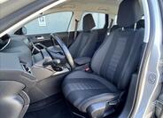 Peugeot 308 9