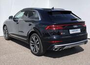 Audi SQ8 9