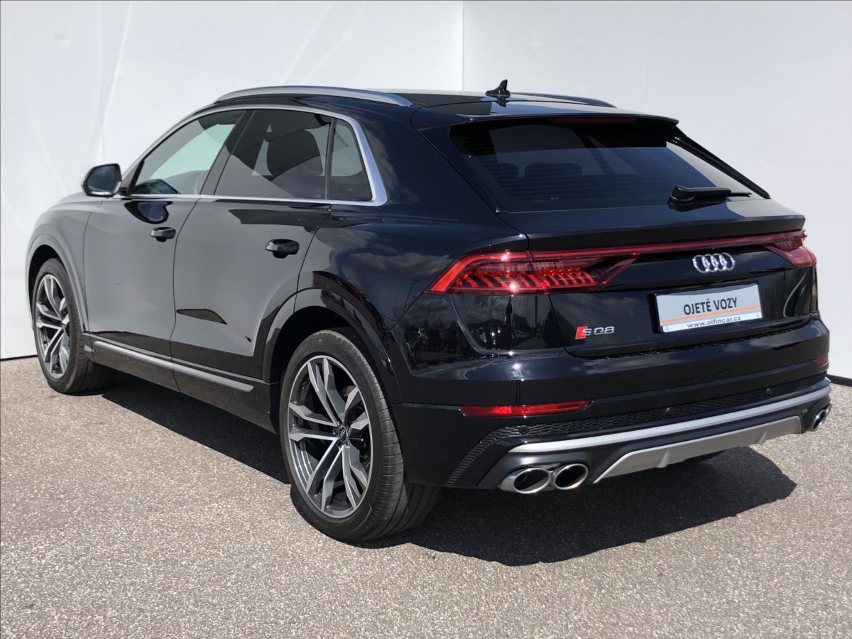 Audi SQ8