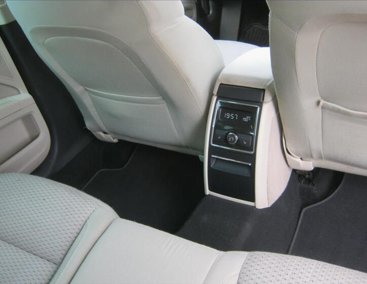 Škoda Superb 16