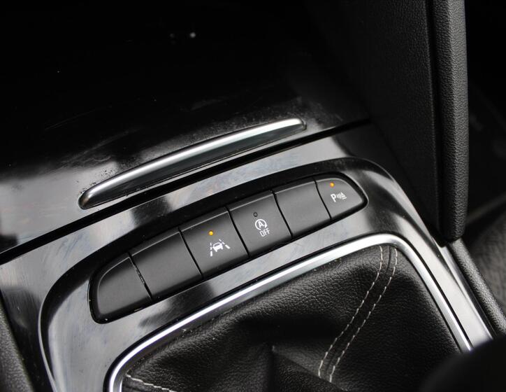 Opel Insignia 23
