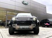 Land Rover Defender 11