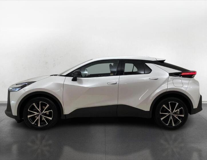 Toyota C-HR 4