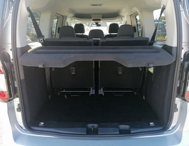 Ford Tourneo Connect 14