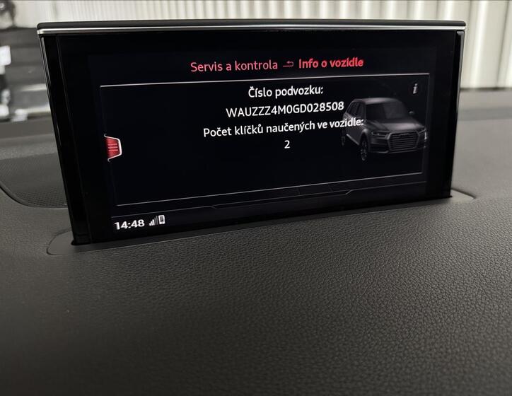 Audi Q7 30