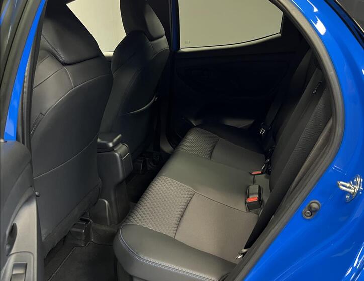 Toyota Yaris 11