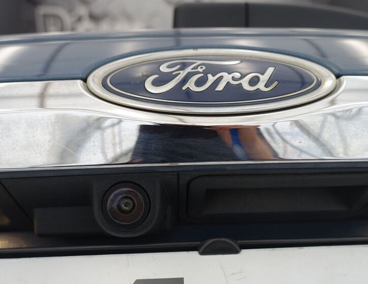 Ford Mondeo 31
