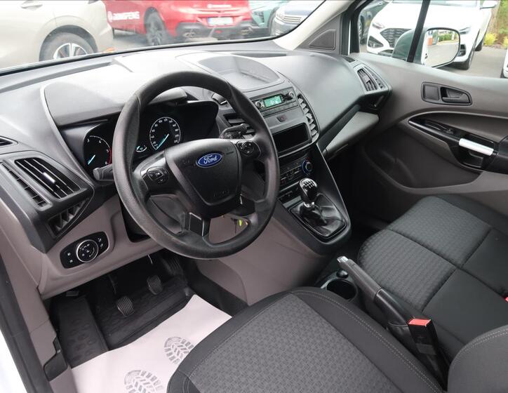 Ford Transit Connect 9