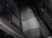 Toyota Avensis 13