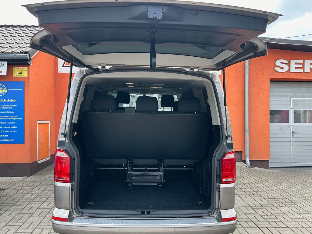 Volkswagen Caravelle