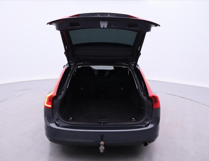 Volvo V90 9