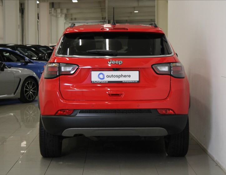 Jeep Compass 4