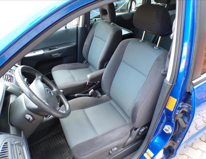 Mazda Premacy 12
