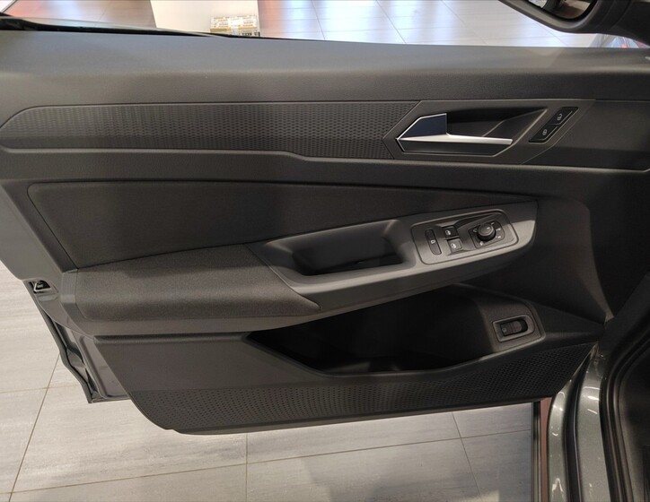 Ford Tourneo Connect 16