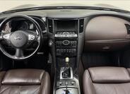 Infiniti FX30 7