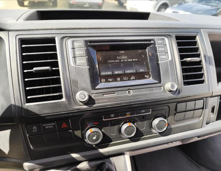 Volkswagen Transporter 19