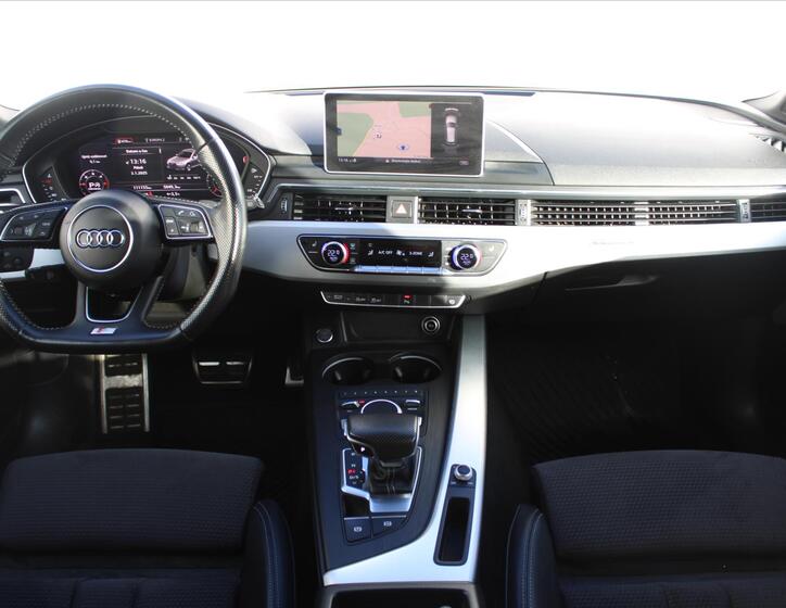 Audi A4 15