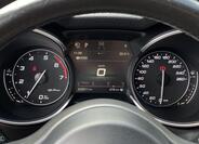 Alfa Romeo Stelvio 15