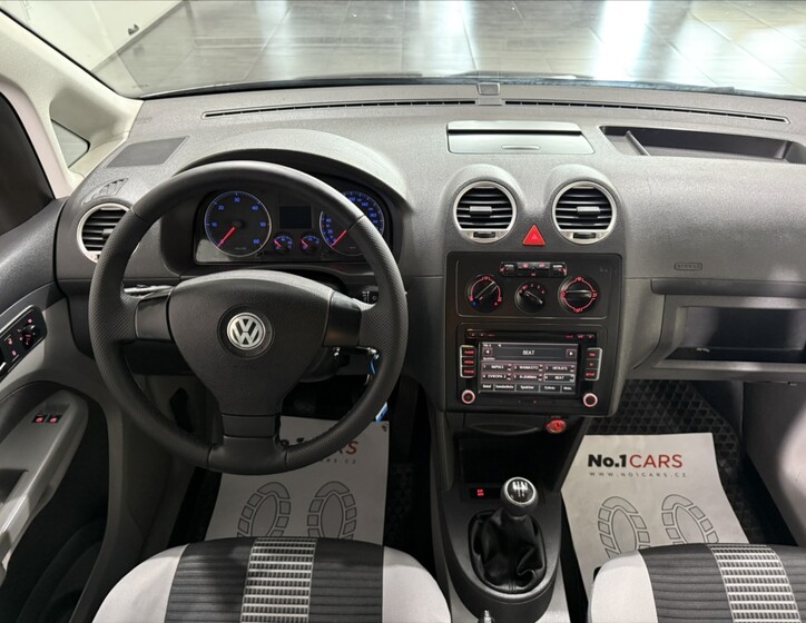 Volkswagen Caddy 17
