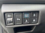 Suzuki S-Cross 12
