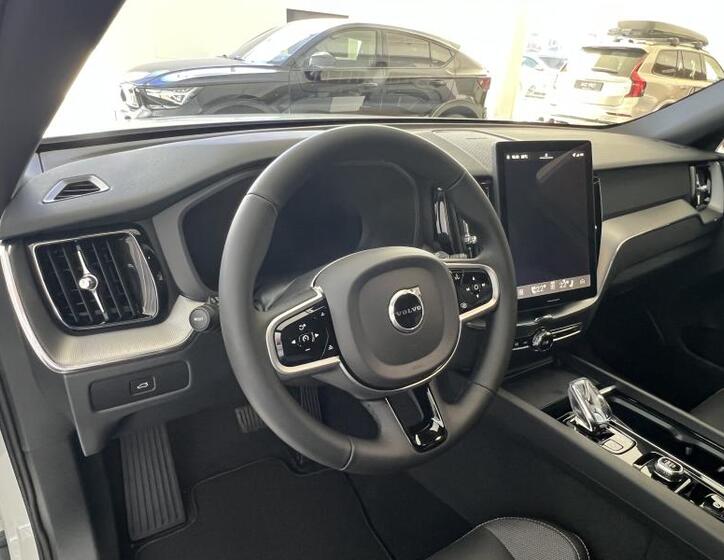 Volvo XC60 9