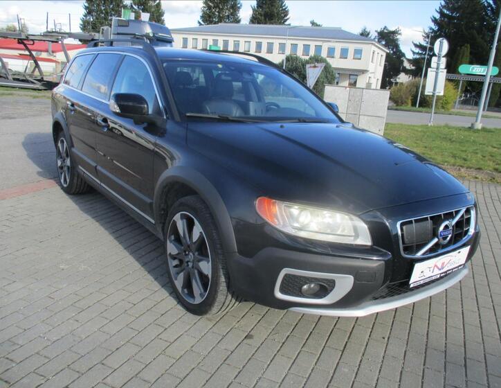 Volvo XC70 33