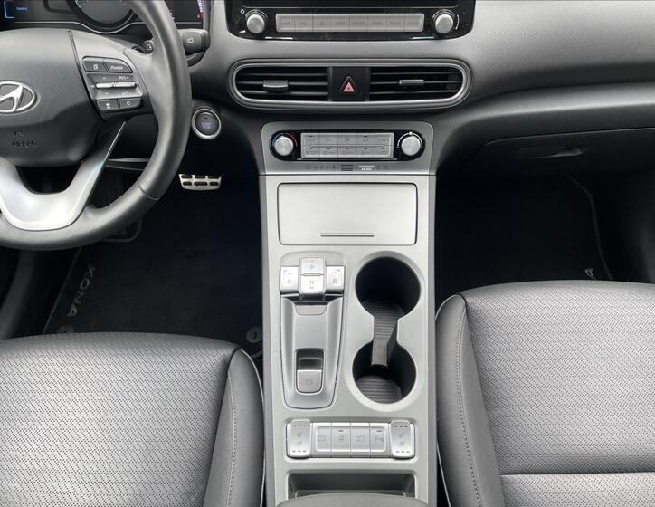 Hyundai Kona 12