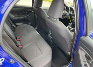 Toyota Yaris 16