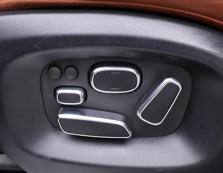 Land Rover Range Rover Sport 16